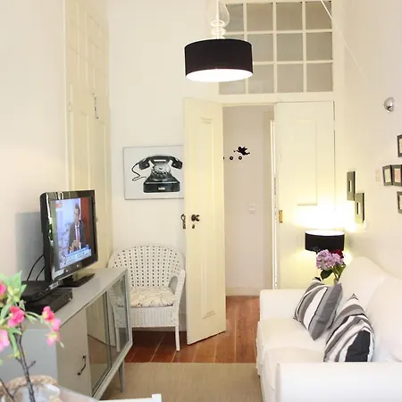 Charming In Alfama - Se11